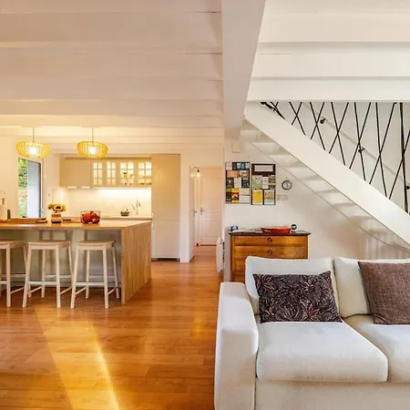 בית נופש Maison Familiale 11 Couchages, Proche De La Palue קרוזון